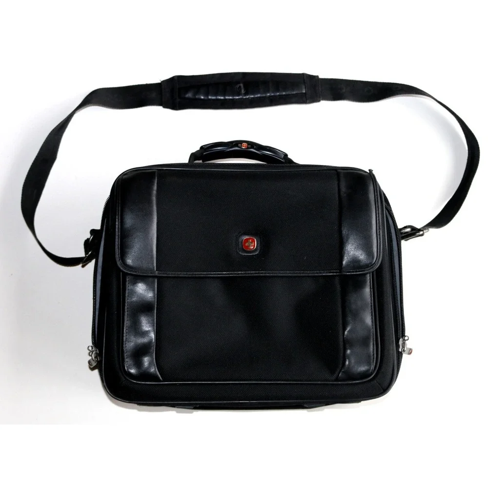Wenger Swiss Army‎ Knife Messenger~Brief~Attache Bag in EXCELLENT CONDITION
